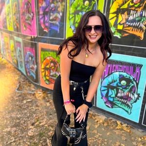 Meet your Posher, Alyssa